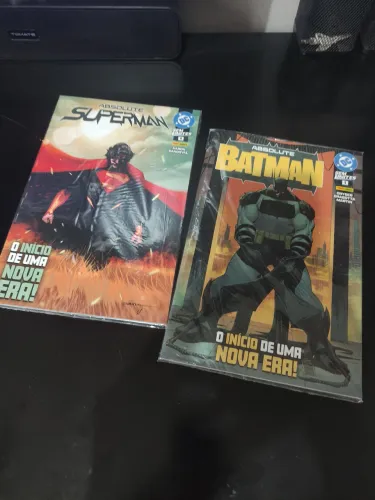 Absolute Batman vol1 e Absolute Superman vol1