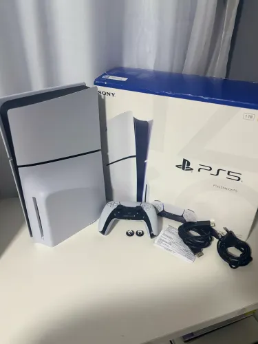 PS5 SLIM MÍDIA FÍSICA 1TB