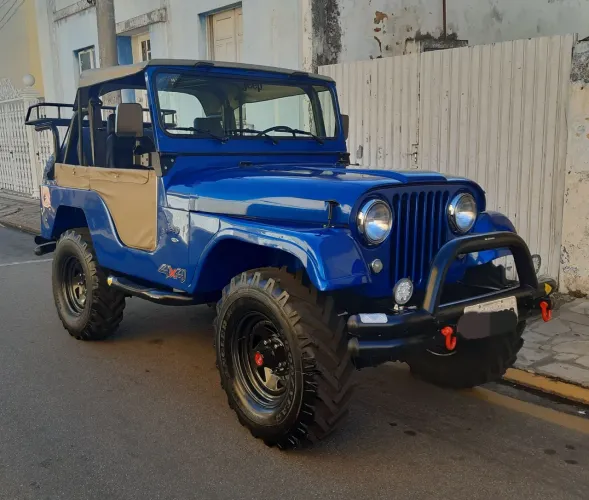 Willys Overland Jeep 2.6 12V Gasolina 2P 1975