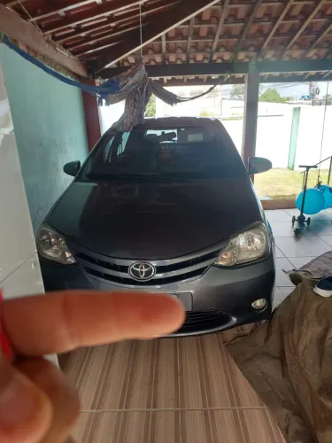 Toyota Etios X 1.3 Flex 16V 5P Mec. 2015