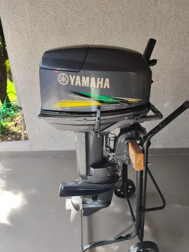 Motor de Popa 25HP Yamaha 2017