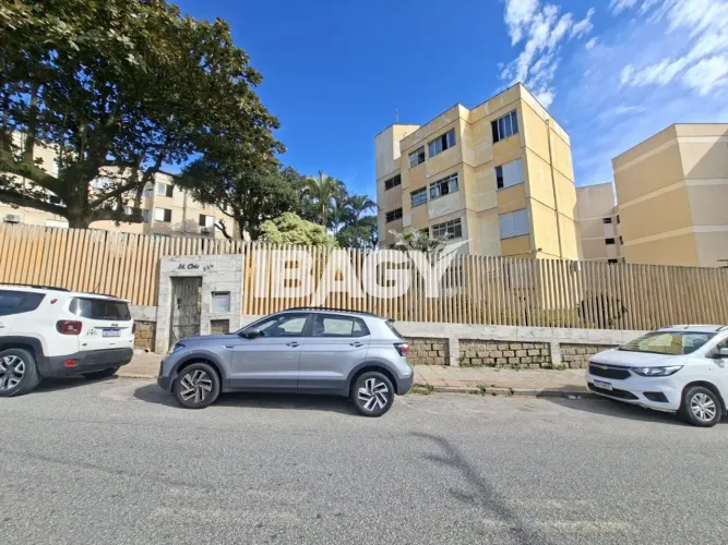 Excelente Apartamento 3 dormitório(s) em Capoeiras - Florianópolis