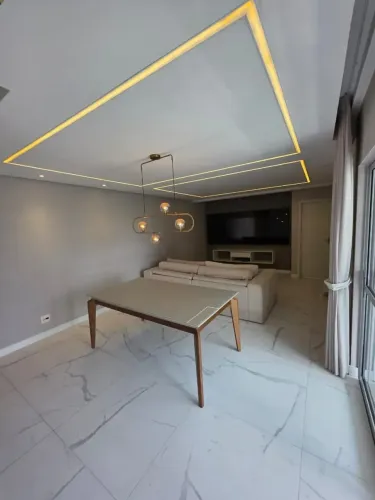 Splendore, 4 dormitórios, semi mobiliado e climatizado