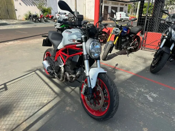 Ducati Monster 797 2018