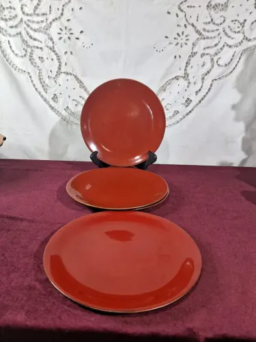 Pratos em Laca Japonesa - Vintage