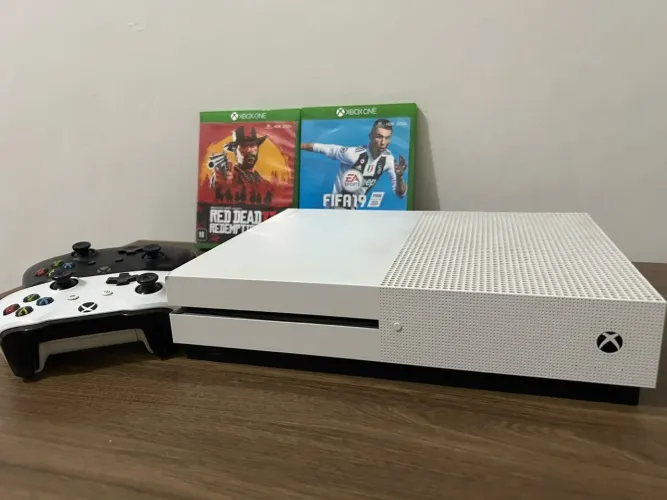 XBOX ONE S 