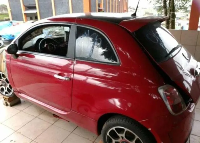 Sucata Fiat 500 14 para retirada de peças