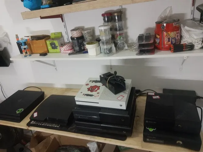 Conserto de vídeo games Playstation 4/ Playstation 5/ Xbox One / Xbox One S/ Xbox One X