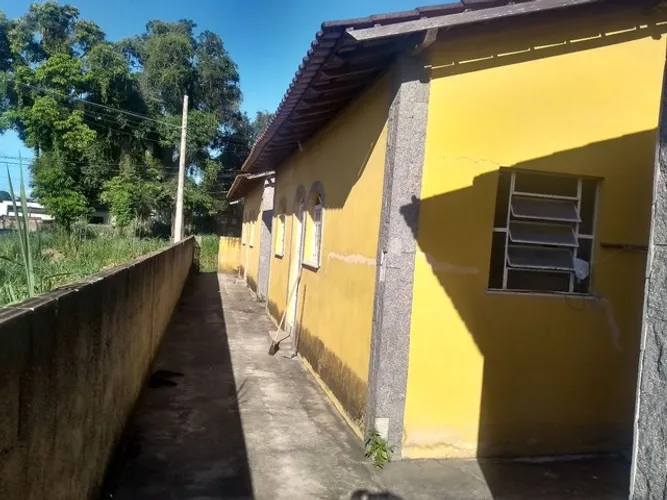 Casa Sala, Quarto, Cozinha e WC - Alugo - Vila Manilha