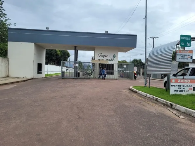 Lotes a venda no Condomínio Novo Mundo