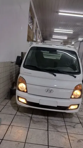 Hyundai HR diesel carroceria madeira ano 2014