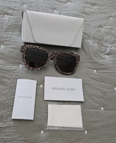 Óculos de Sol Michael Kors - Novo Original entrega em mãos.