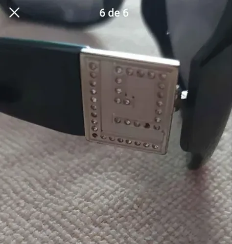 Óculos Luciana Gimenez.