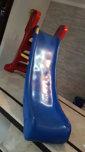Desapego Escorregador Splash Bandeirantes 3 degraus Azul e Vermelho