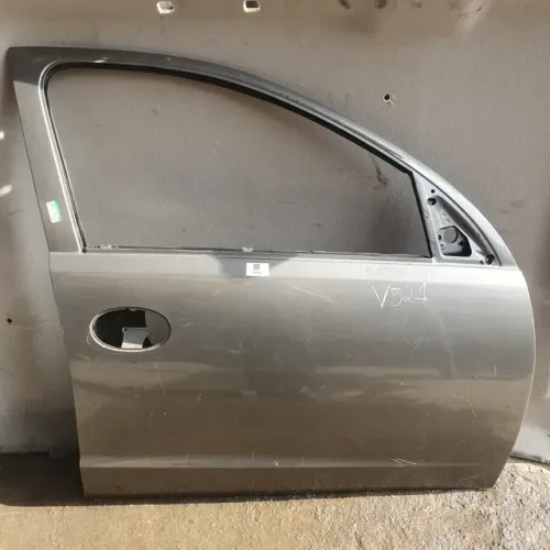 Porta dianteira direita Chevrolet Montana Conquest 2009