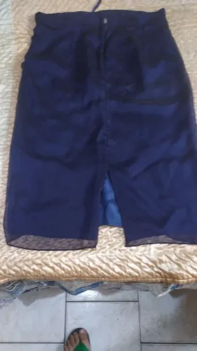 Lote de 1000 peças de roupas seminovas só um vestido novo lá vale r$ 120