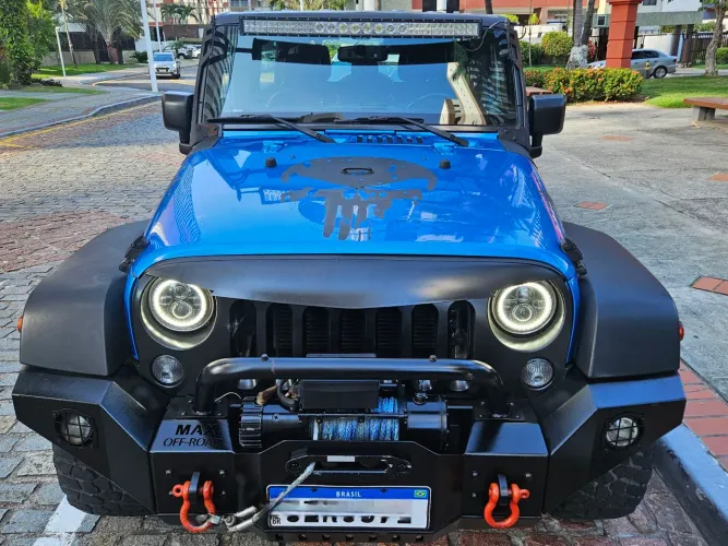 Jeep Wrangler Unlimited Sport 3.6 V6 284cv 4P 2014