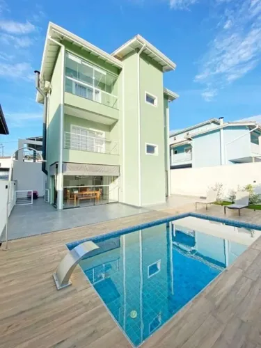 Sobrado com 3 dormitórios à venda, 277 m² por R$ 1.420.000,00 - Jardim Caiapia - Cotia/SP