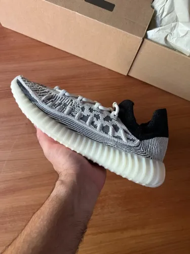 Tênis Yeezy 350 V2 CMPCT Slate White