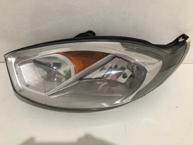 Farol Ford Fiesta 2011 2012 2013 2014 Lado Esquerdo Cromado
