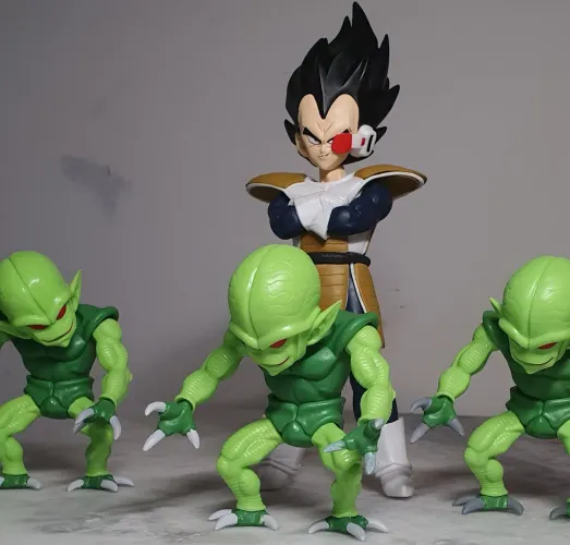 Kit Dragon Ball Z - Vegeta e Sabaimans