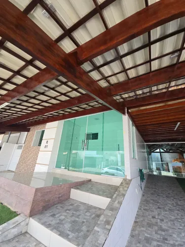 Alugo serraville casa de esquina semi mobiliada 