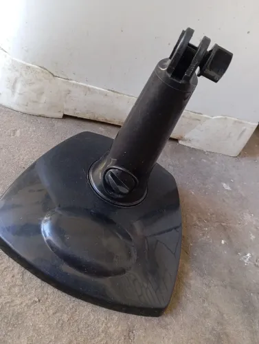 Base com suporte para ventilador 