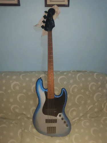 Baixo Squier Fender serie Contemporary Active Blue Destro 