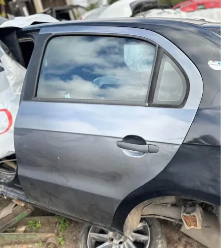 Porta traseira esquerda Gol G5 
