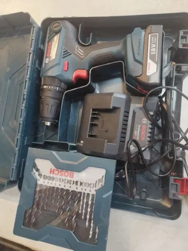 Parafusadeira Bosch GSB180 LI