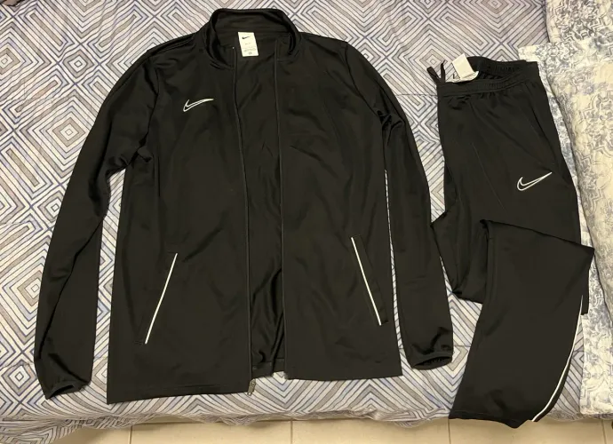 Conjunto Nike Dri-FIT Academy Tamanho G