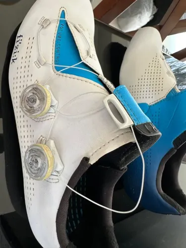 Sapatilha Carbono Speed Ciclismo Fizik R1 Infinito Movistar Boa