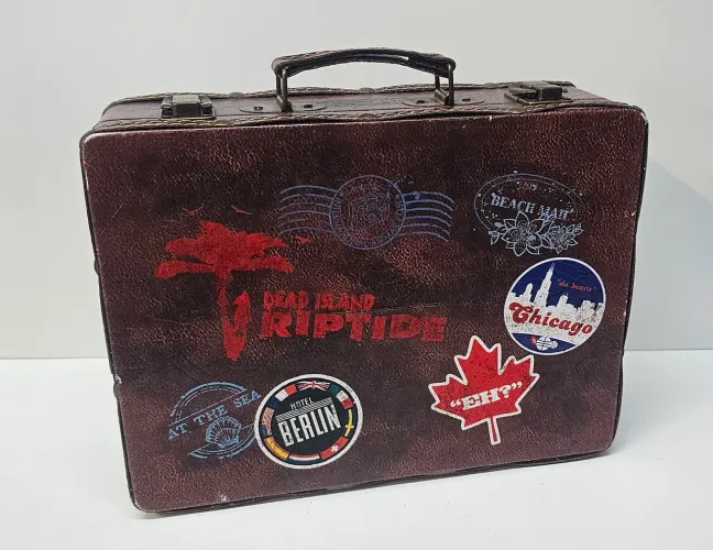 Dead Island Riptide - collector edition todos os acessórios