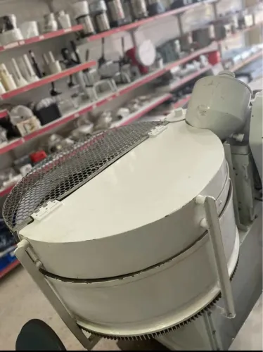 Masseira Espiral 100kg Hypolito  Semi nova