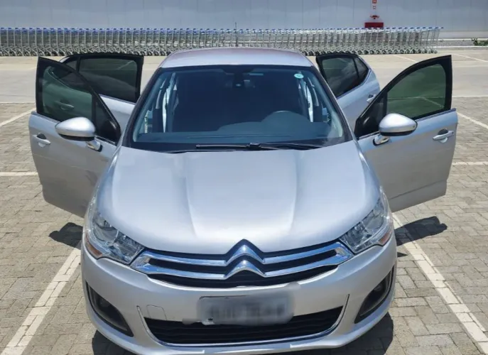 Citroen C4 Lounge Tendance 2.0 Flex 4P Aut. 2014