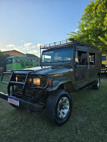 Toyota Band. Jipe 4X4 Sport 3.7 Diesel 1987
