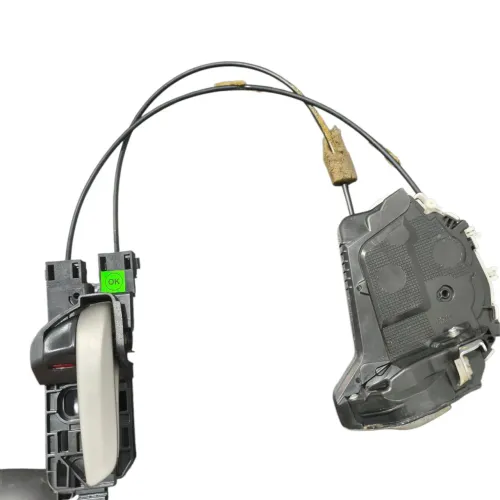 Fechadura Puxador Porta Traseira Direita Wrv Hrv 18/20 Original Honda M8514130M2
