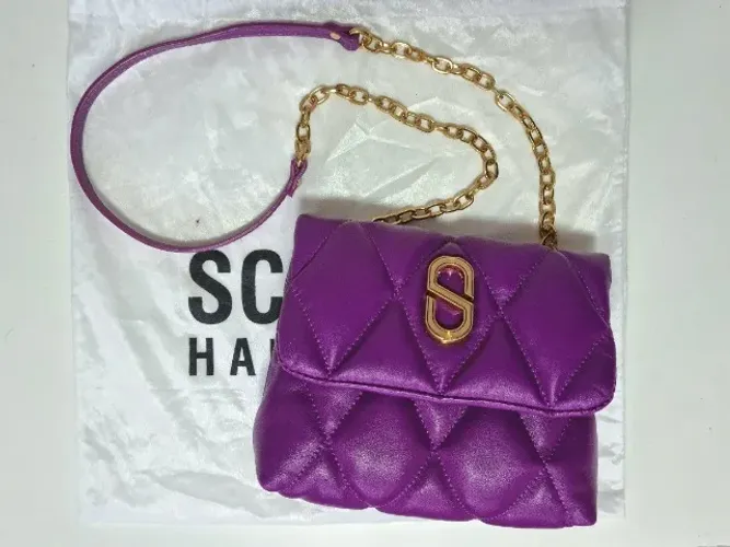 Bolsa Schutz roxa