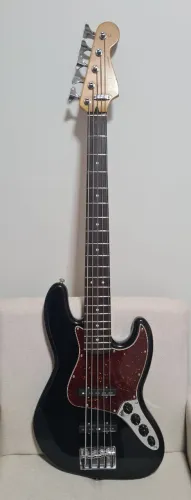 Baixo Fender deluxe México Jazz Bass Black
