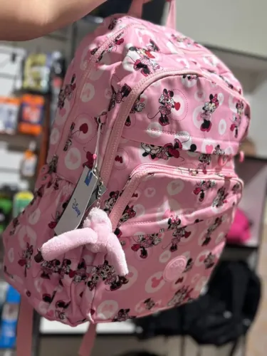 Mochilas femininas a pronta entrega.