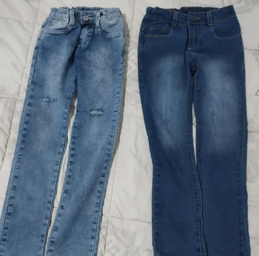 Calças Jeans Infantis - Tamanho 4, 6 e 8