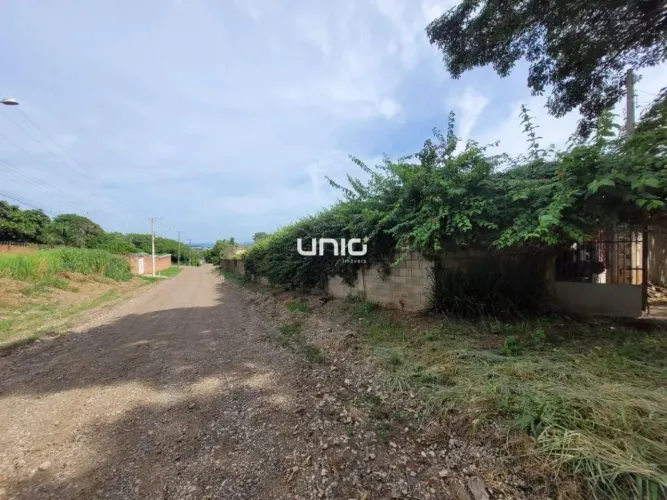 Chácara a venda no Bairro Campestre em Piracicaba/SP com 3.327,18m³ de terreno REF: CH0177