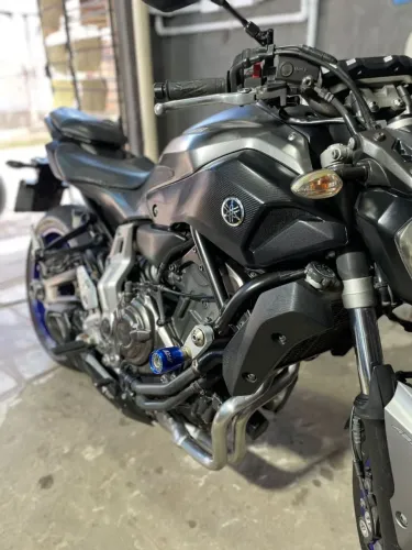 MT-07 2015/2016 34.000,00