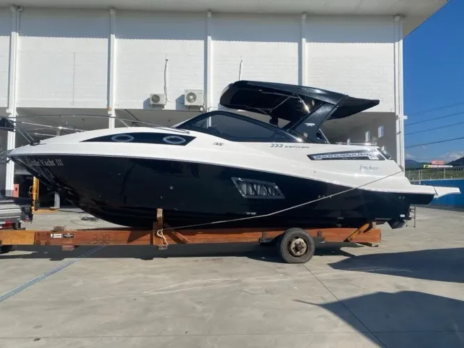 Focker 333 Gran turismo- 2022 x2 Mercruiser 250 HP ñ Phantom Ventura Fs Nx Real Armada