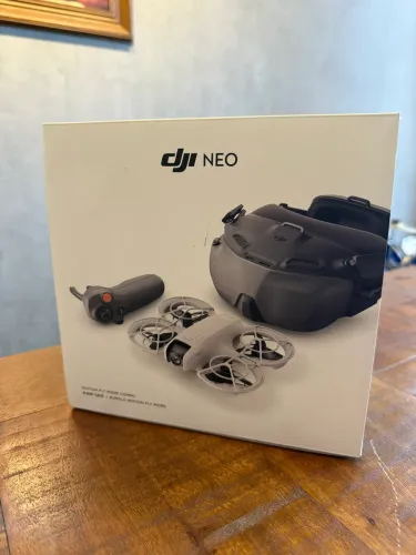 Drone DJI Neo Motion Fly More Combo Goggles FPV - Novo Original