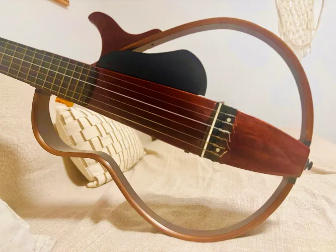 Violão yamaha silent SLF 200 NW NT + case original 