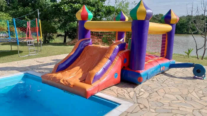 Locação de Castelo Inflável com mini escorrega