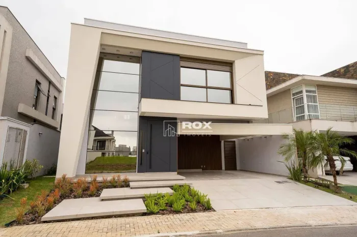Casa com 4 quartos à venda, 290 m² - São Braz, Curitiba/PR