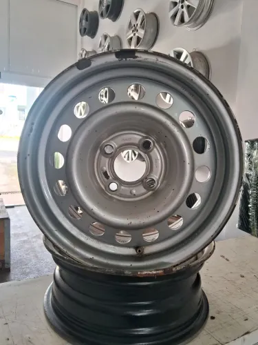Roda aro 14 Renault unidade