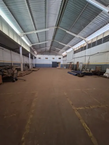 Galpão 400m² p/ Empresa ou Depósito | Energia Solar | Próx. Rodoviária|1012 Sul